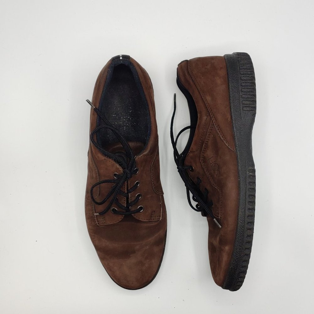 Ecco Soft womens 39 brown suede leather comfort